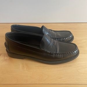 Women’s Brooks Brothers Black Leather Penny Loafers! 9.5